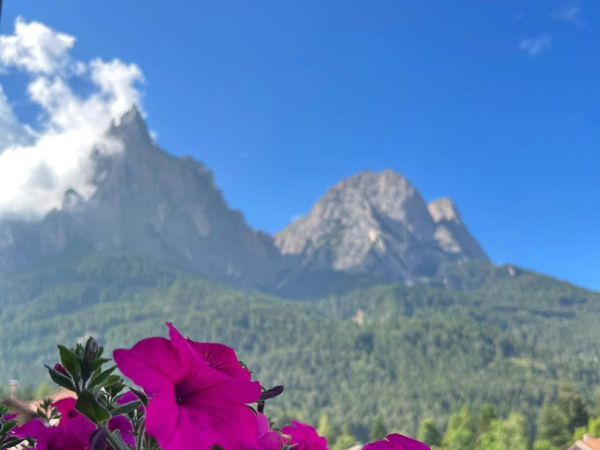 Garni Karlegger Panzió Siusi Kültér fotó